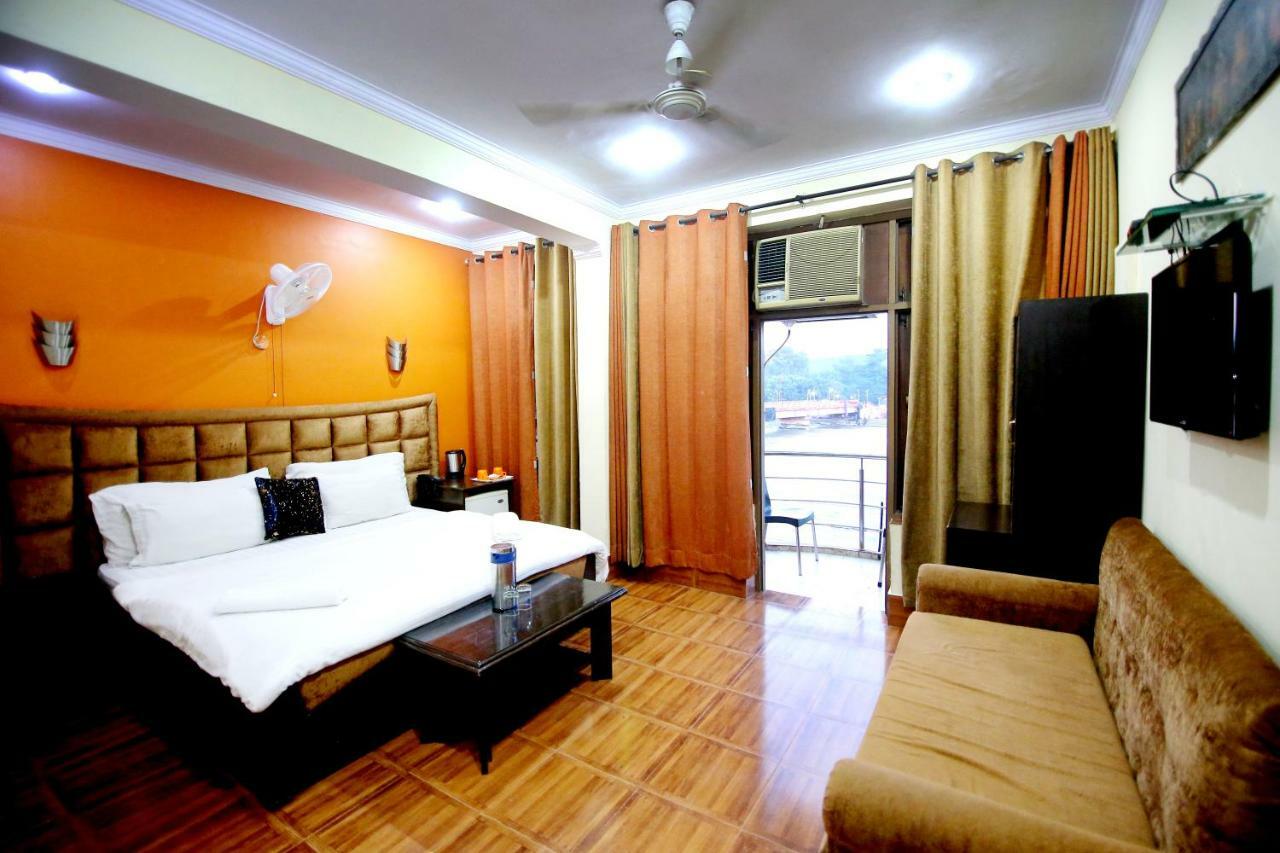 Hotel New Aditya Haridwar Luaran gambar